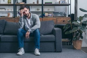 a man goes through drug withdrawal in new hampshire and considers a drug withdrawal management program