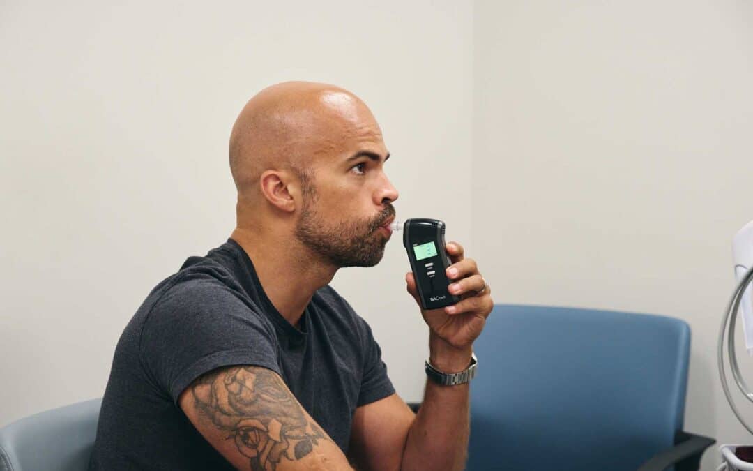 Alcohol Withdrawal vs. Hangover: How to Know the Difference & When It’s Dangerous